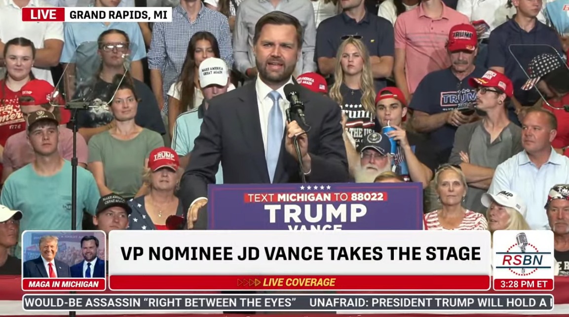 LIVE: PRESIDENT TRUMP AND JD VANCE HOLD MAJOR RALLY IN GRAND RAPIDS ...