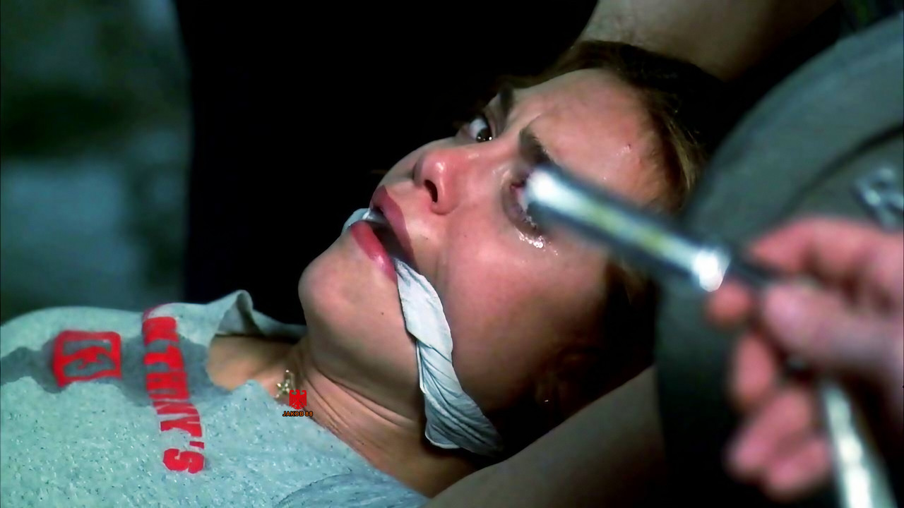 Jennifer Grant 2 - Savage 1996