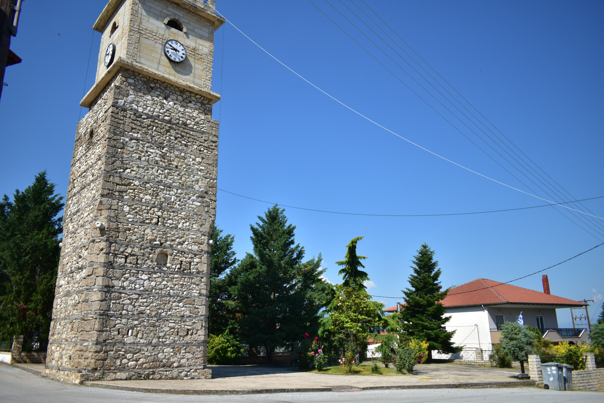 Άγκιστρο (2)