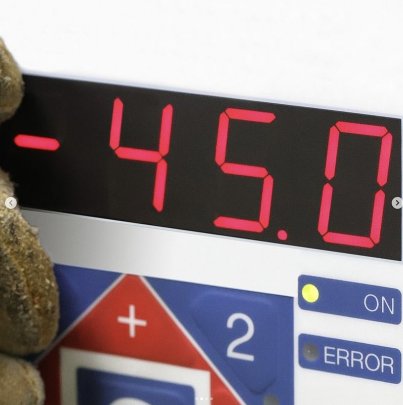 58286137-5DFB-4750-869F-7D993AA1F0E5