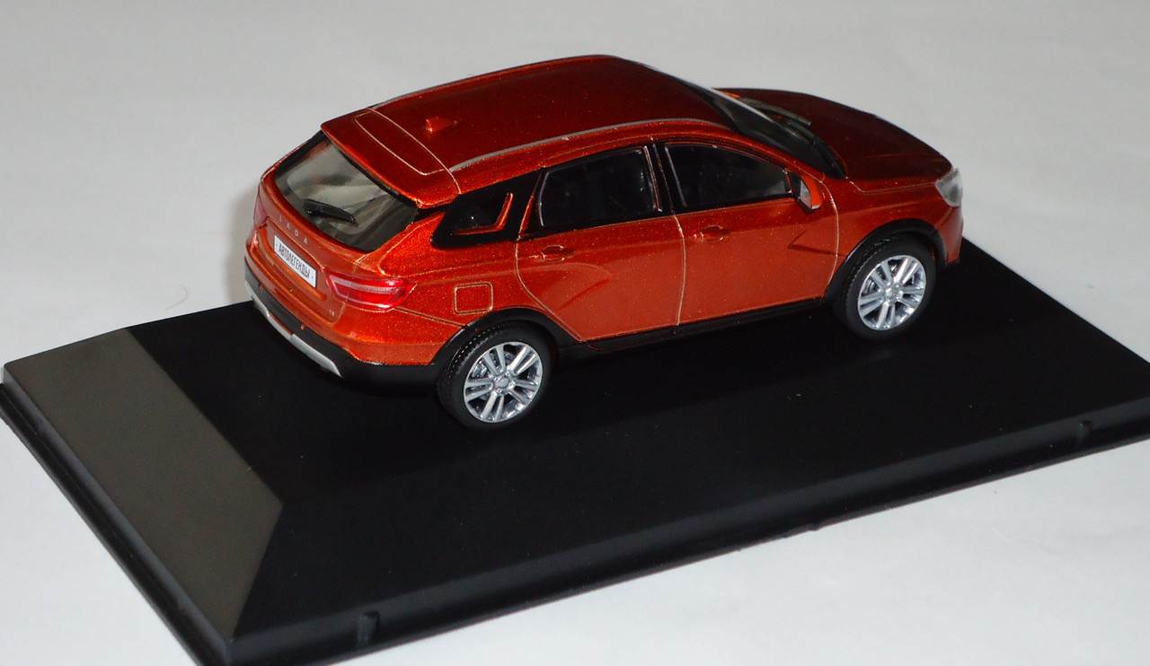 Lada-Vesta SW Cross1