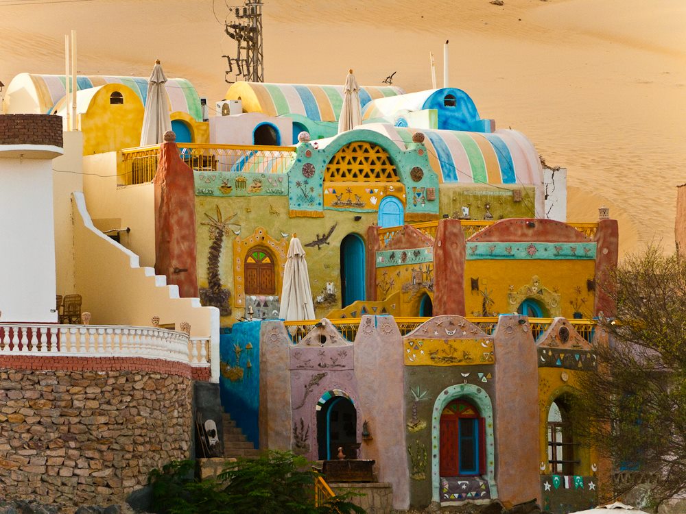 colorfulhouseinthenubianvillage