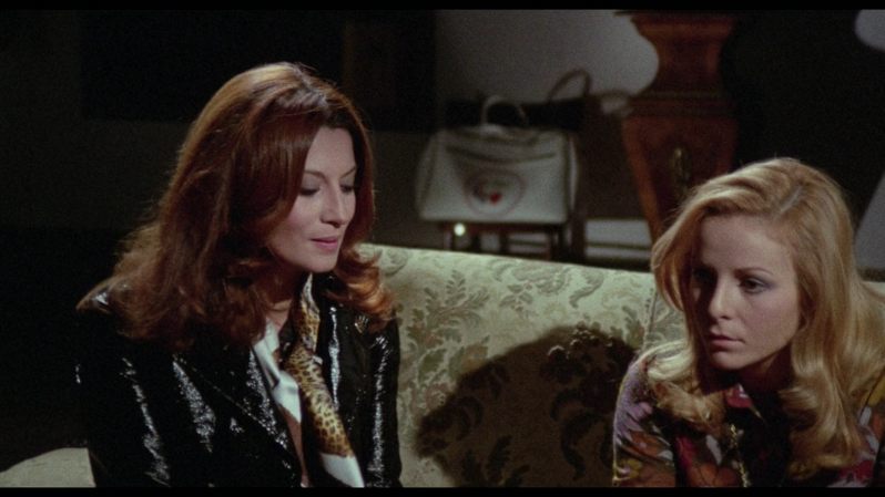 Casa D'appuntamento (1972) HDRip.VOSE.mkv_snapshot_01.14.18.621