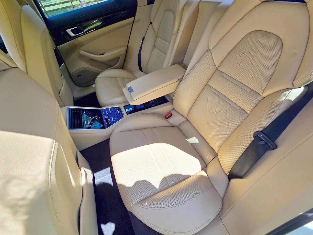 Vehicle thumbnail 13