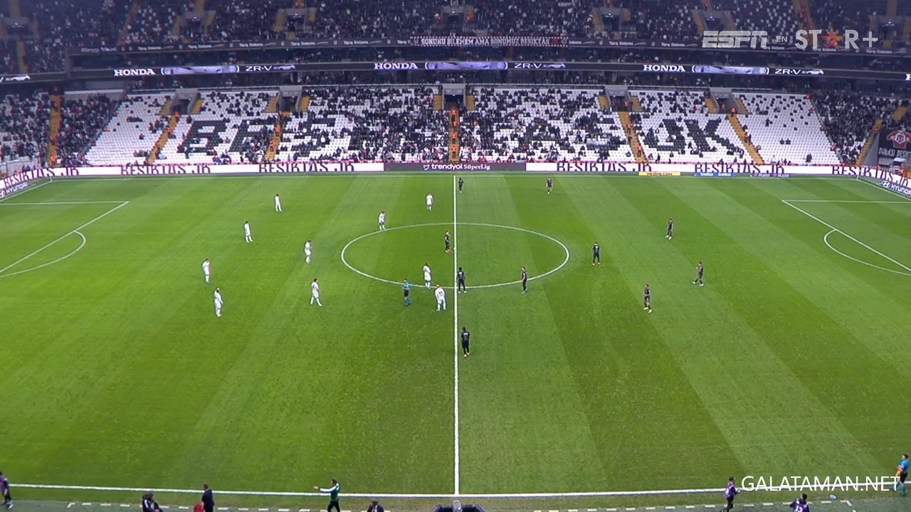 [Image: 01-05-17-45-03-Star-Event-6-Besiktas-vs-...01-656.jpg]