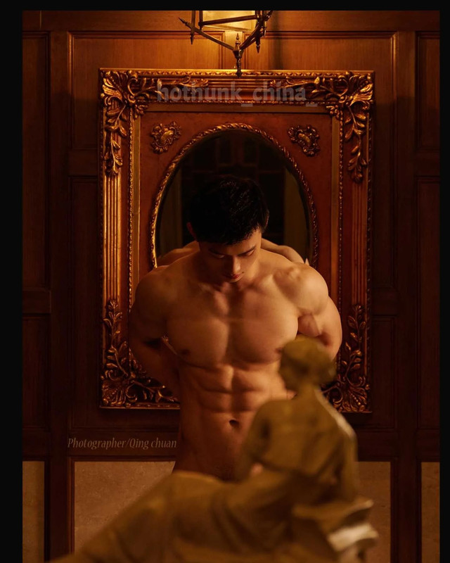 Photo by Chinese hunks 全球華男 on July 22, 2023. (2)