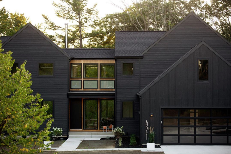dark-exterior-house-black-exterior-2.webp