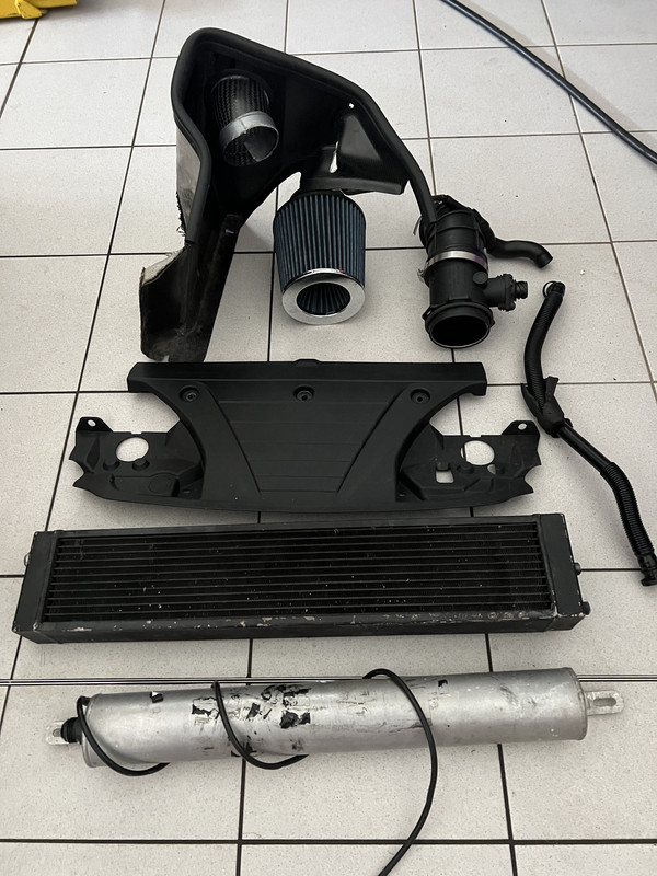 185EF467-4401-42AA-A261-A48DDF9AFE53