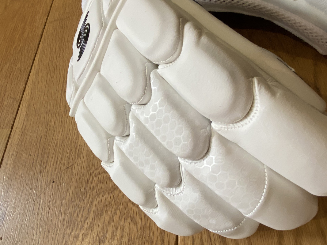 13EBBFAF-5449-47AD-AE7C-0A231EC21CC1