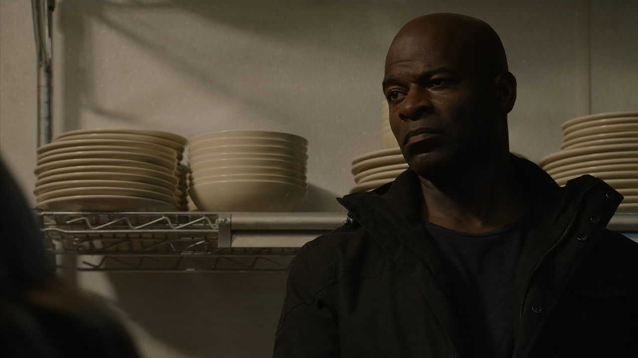 The.Blacklist.S08E02.Katarina.Rostova.Conclusion.1080p.10bit.AMZN.WEB-DL.DDP5.1.HEVC-Vyndros.mkv_sna