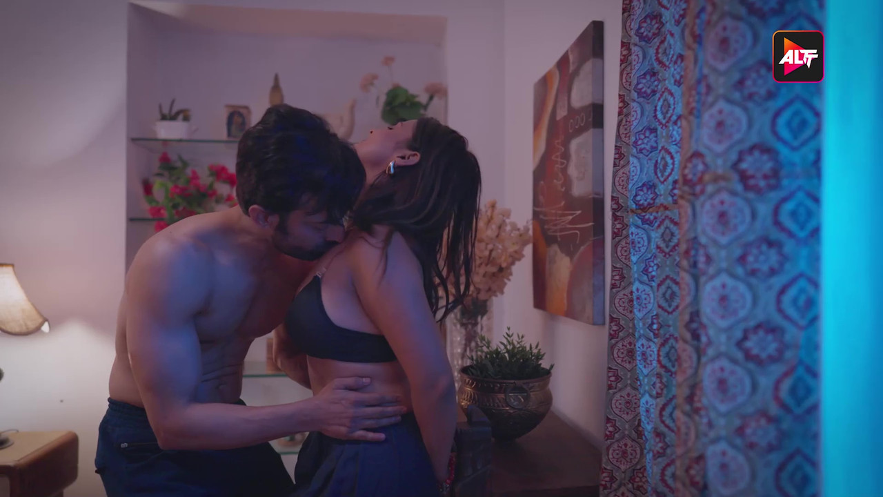 vlcsnap-2025-05-13-01h20m59s252