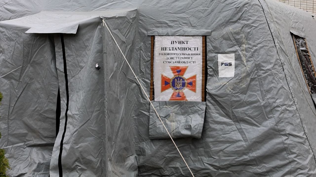 Поки енергетики працюють: влада допомагає жителям міста долати наслідків відключень