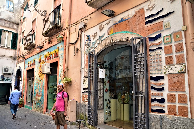 VIETRI SUL MARE-24-9-2018 - Italia y sus pueblos-2018/2019/2023 (55)