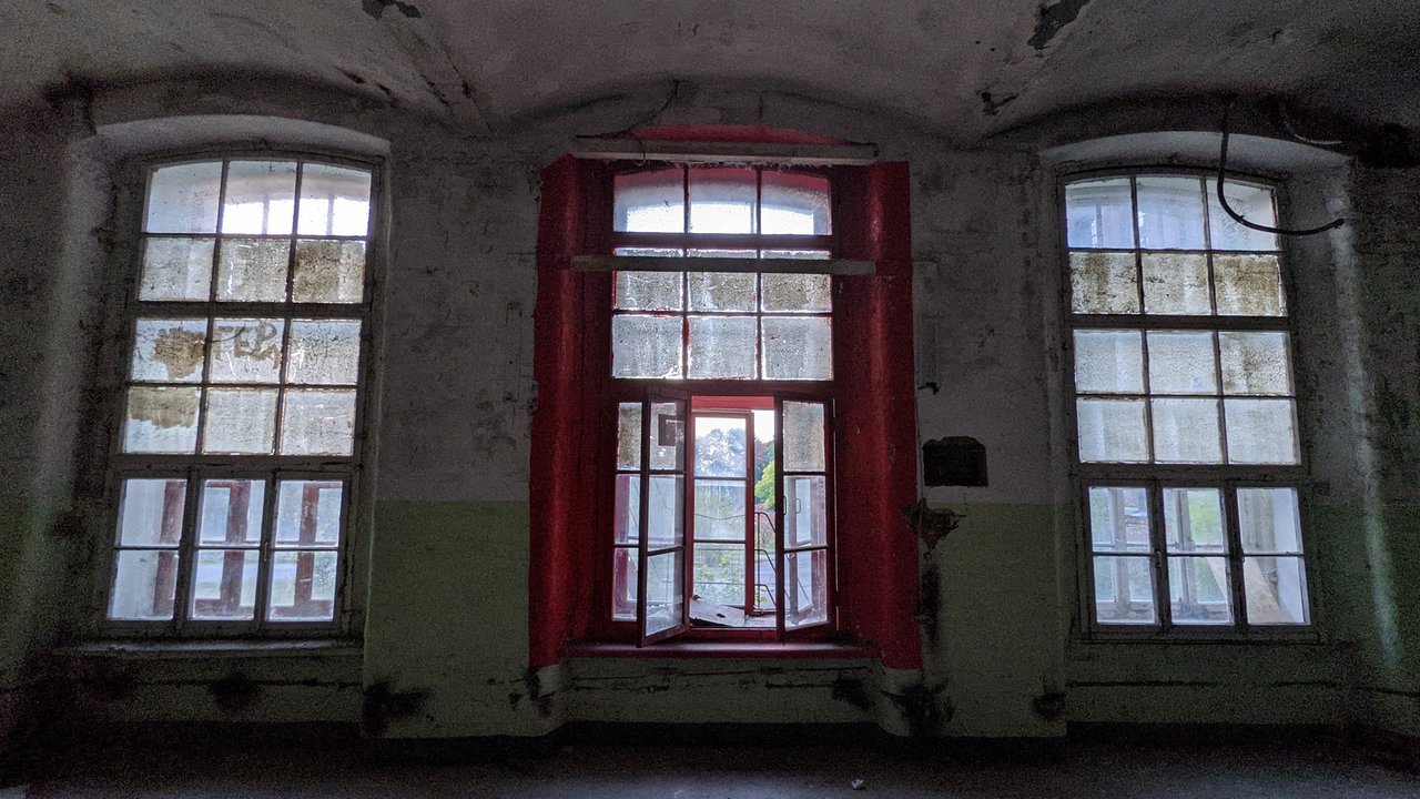 Кренгольмская мануфактура в городе Нарва, Эстония