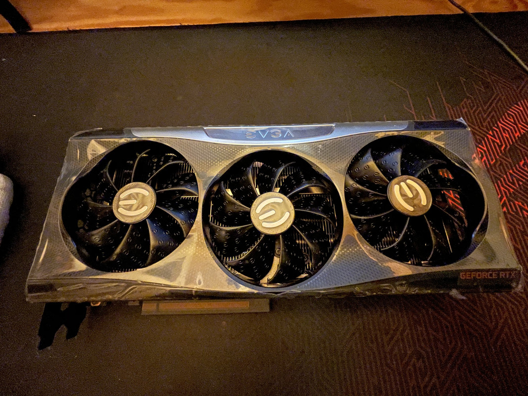 D4ED8237-4740-4E78-B51F-00918E17F90C