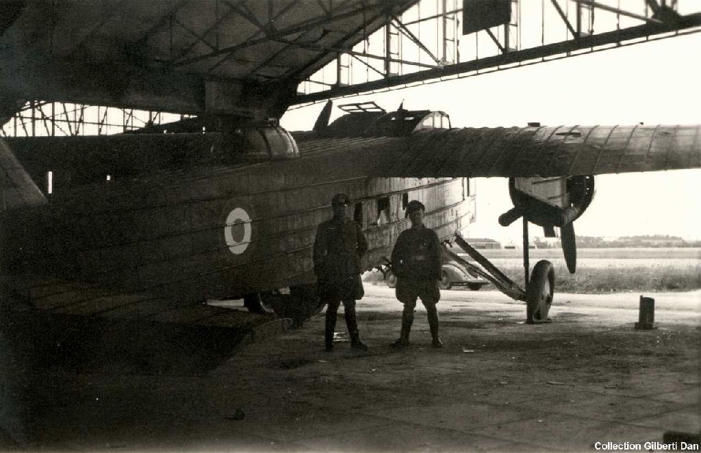 Avions francais captures par les allemands Marcel-Bloch-MB-200-Alemania-005