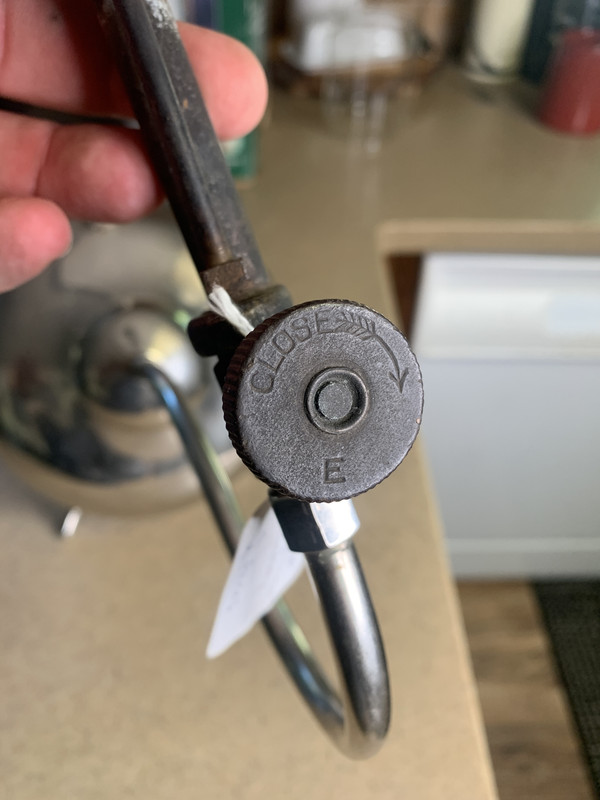 24E846FF-0780-4E98-A4E9-8FECCAF8974D