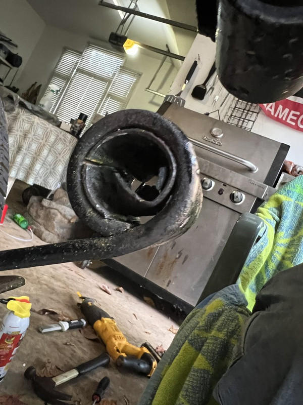 EDB59BC0-F12C-46EC-8A8B-8EE23381A051