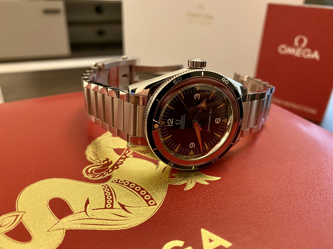 9B789887-30CE-49C0-8F57-A2979C45473E