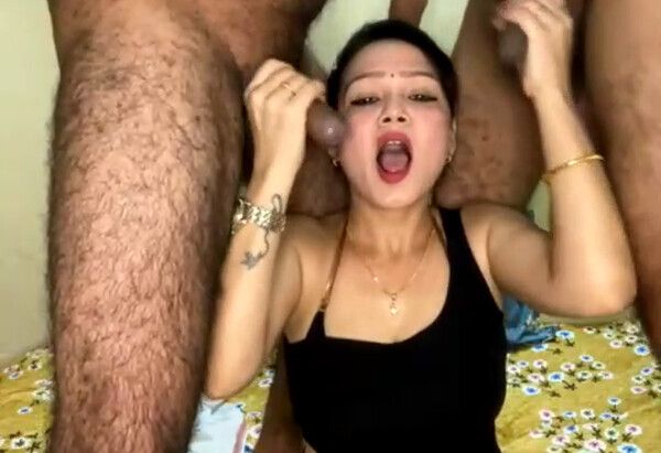 Desi Aunty Threesome Fun On webcam Live 12+ min enjoying