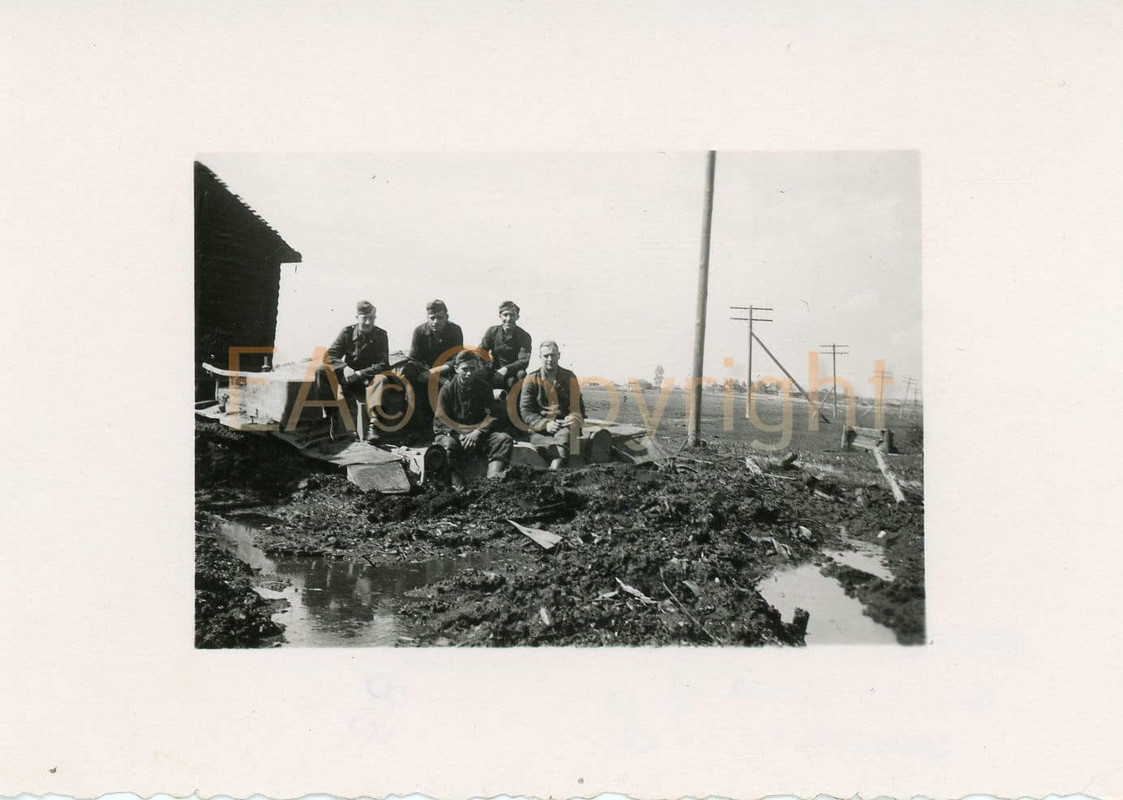 Sturmgeschütz Tank Panzer StuG Russland3