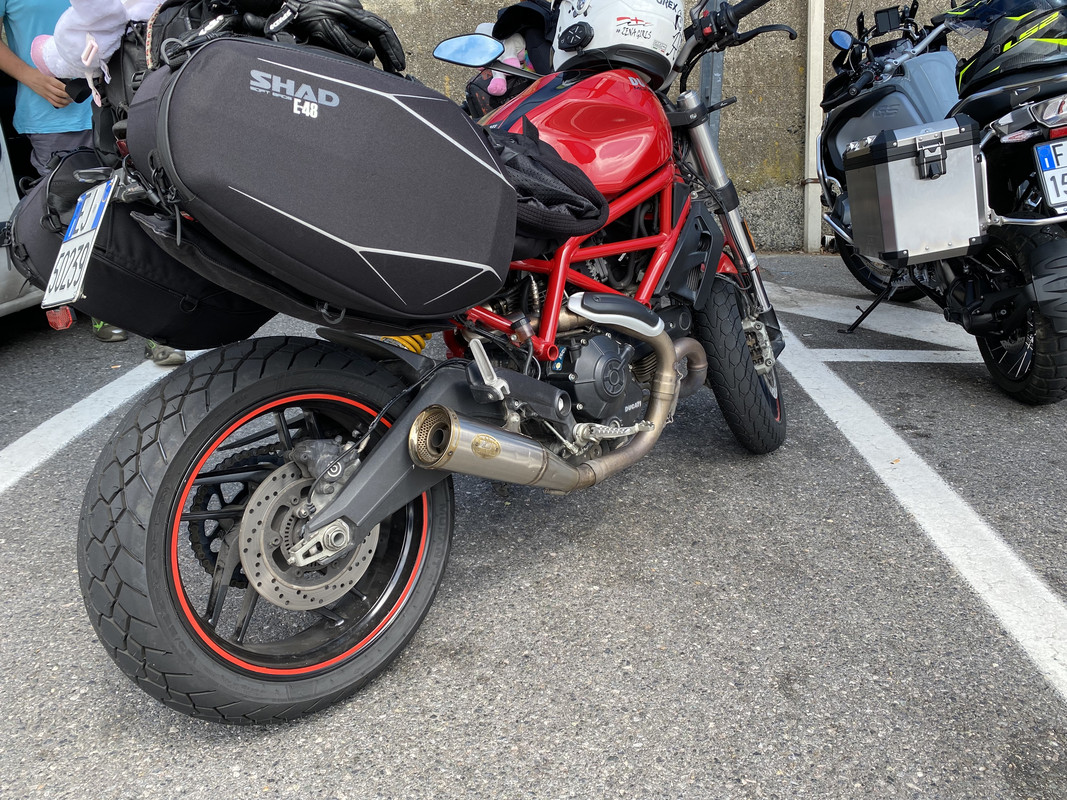 881954A5-B61F-4154-8B64-9A4033ACAA51