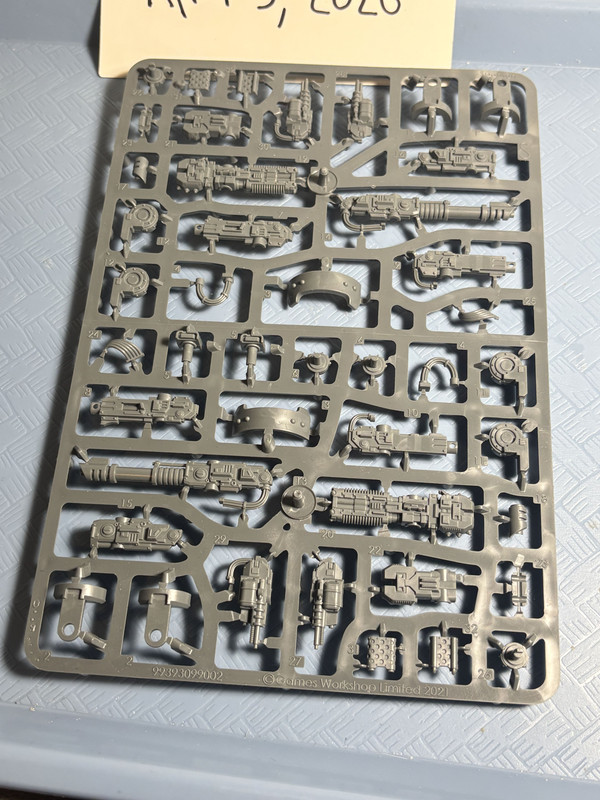 Tanks Bits on Sprues 05