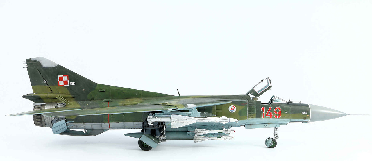 ⁄⁄ MiG-23MF Trumpeter 1⁄48 - Inspection for Ready 1:48 プラモデル