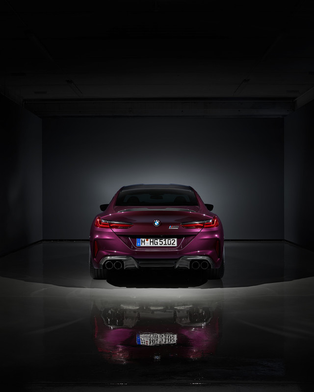 P90369154_highRes_the-new-bmw-m8-gran-