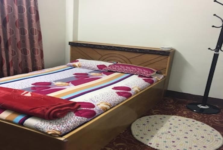 Sara's Backpackers Hotel