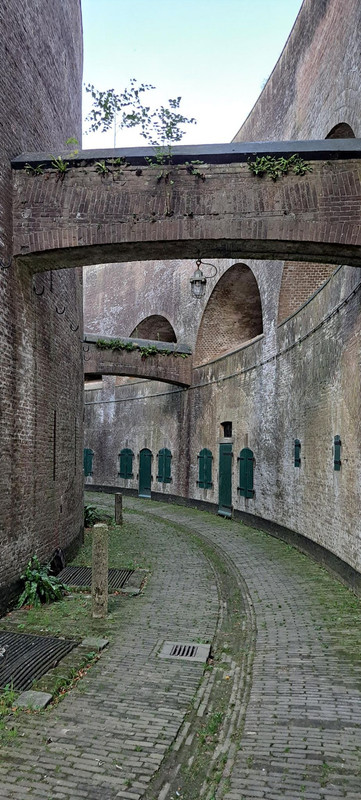 [Afbeelding: 10.jpg]