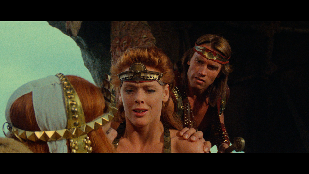 Red.Sonja.1985.REMASTERED.1080p.BDREMUX.AVC-Нечипорук.mkv_snapshot_00.21.38.833