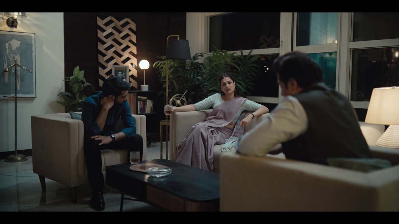 vlcsnap 2025 11 06 22h03m36s215