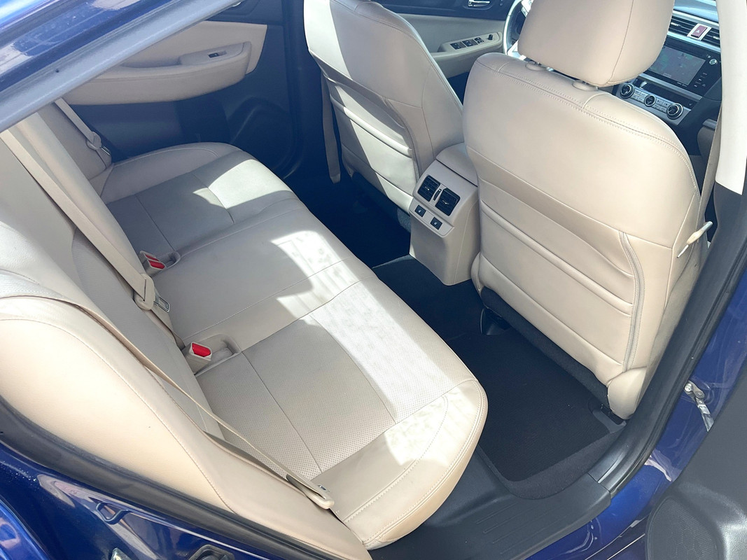 Vehicle thumbnail 10