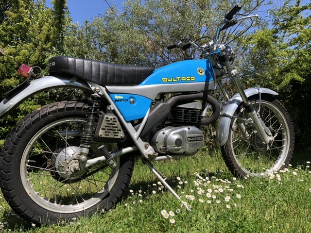 9B513918-13E5-4BB8-91A3-3736221019E9