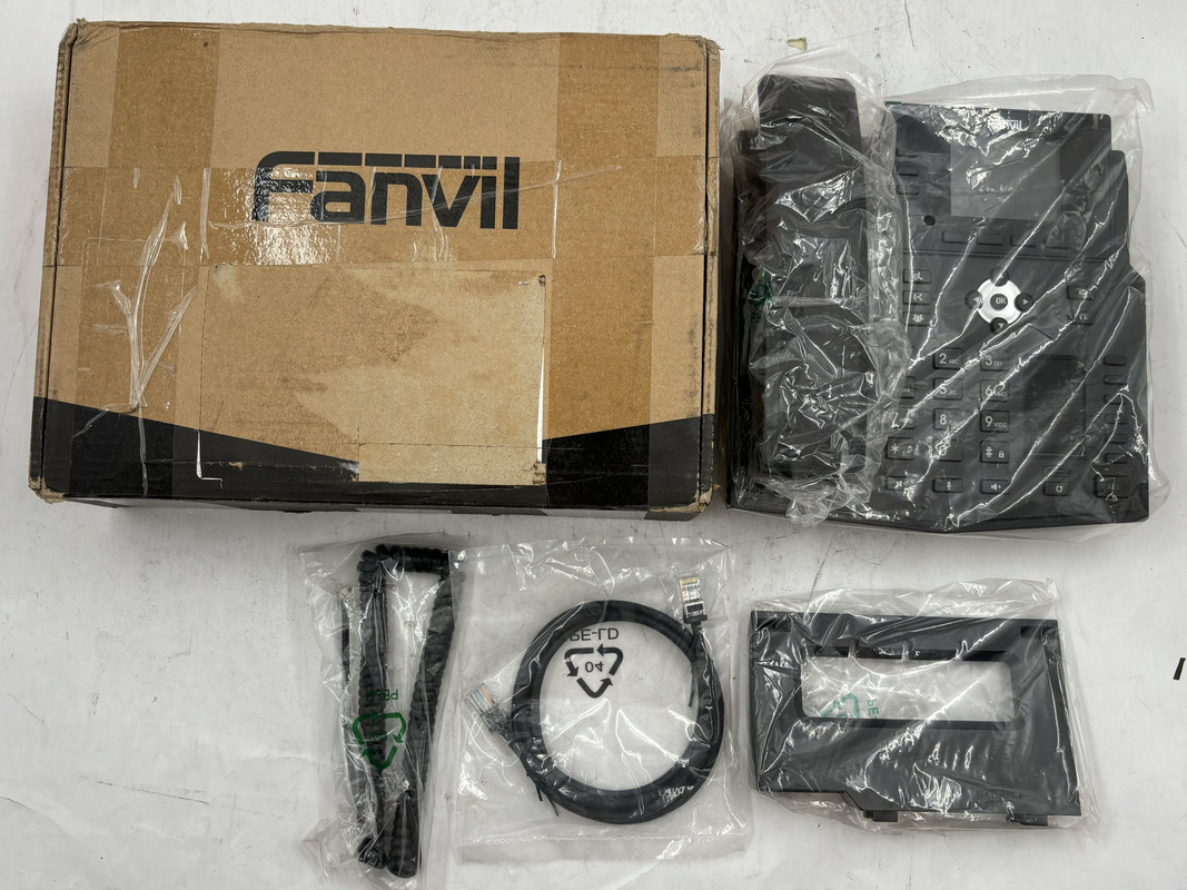 FANVIL X4U VOIP GIGABIT POE IP PHONE LCD DISPLAY WITH CORDS