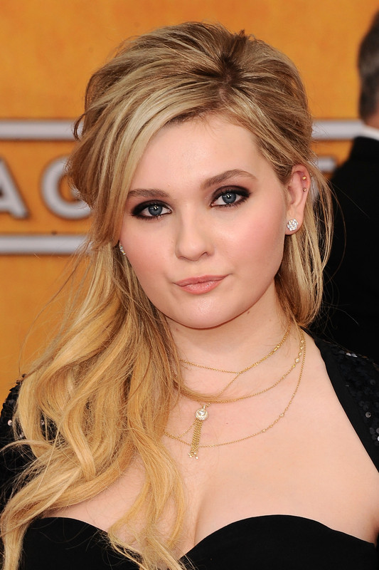 2024 10 21 23 40 56 770Z 24 Abigail Breslin 04