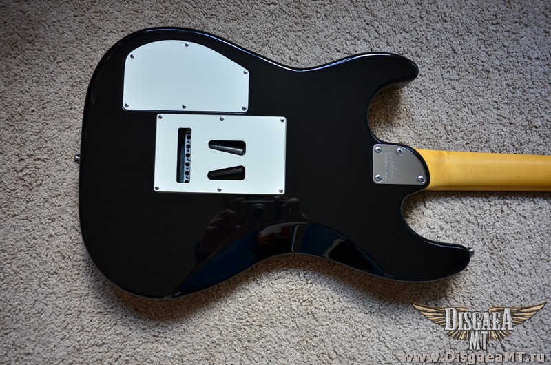 Godin_Progression_blk-exch_022