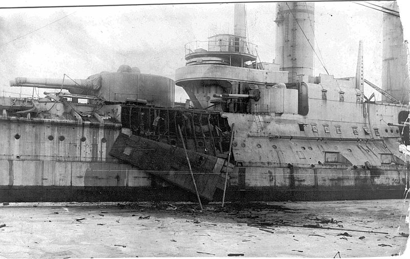 800px-Grazhdanin1921Kronshtadt1