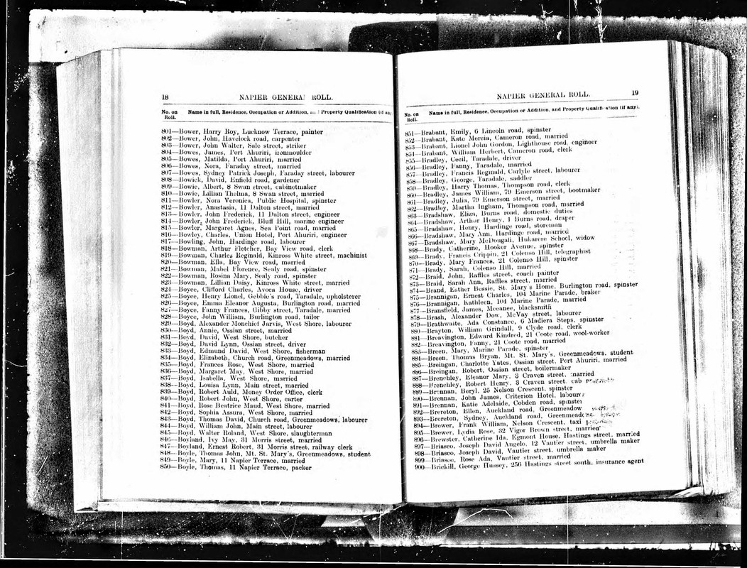 31832_225970__0027-00093