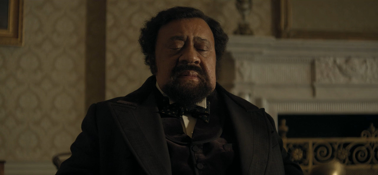 Death by Lightning (2025) Season 1 [Hindi + Tamil + Telugu + English] WebRip 480p 720p ESub - Complete Screenshot