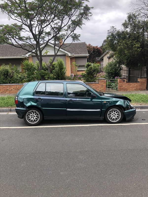 40B64B90-32BA-4EB0-9B67-C4DD59F99489