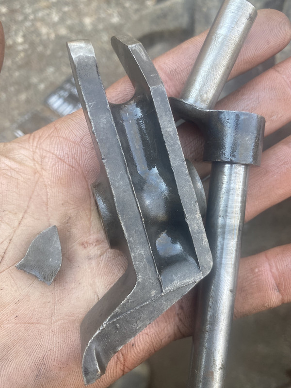 8C6096AC-DCCB-4698-972C-54E298D95390