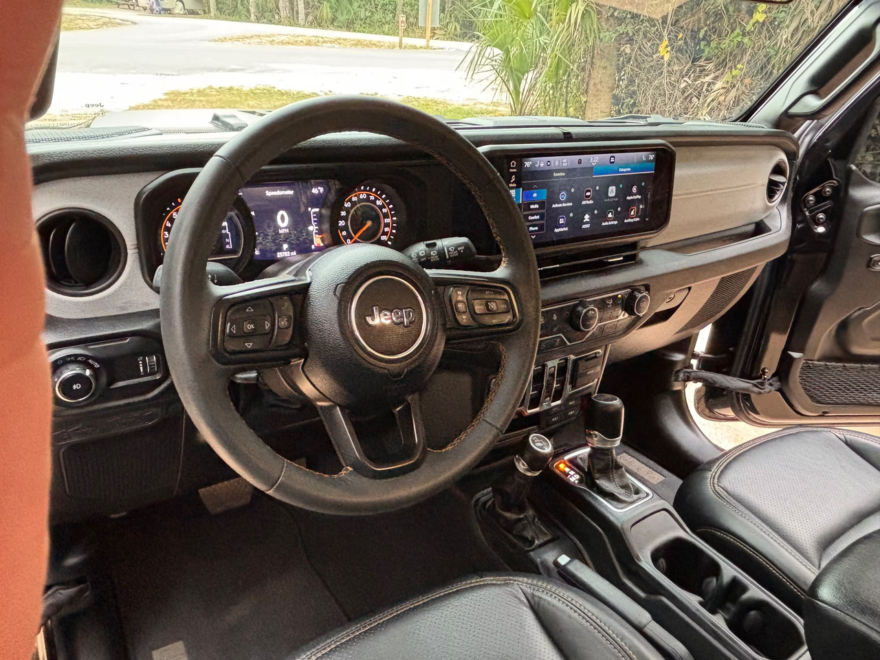 Vehicle thumbnail 10