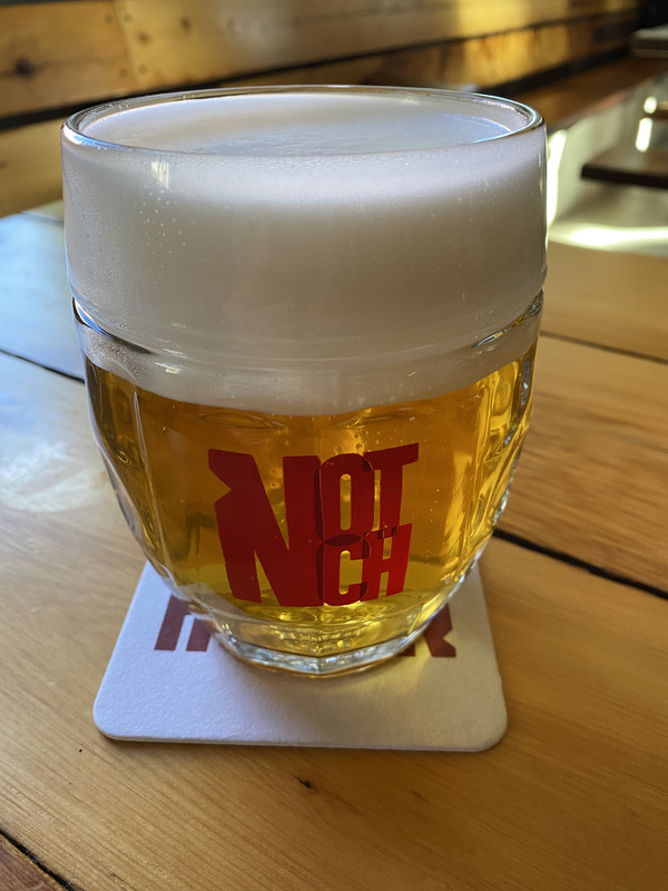 E462D394-65D1-405E-87B7-47966FBA3848