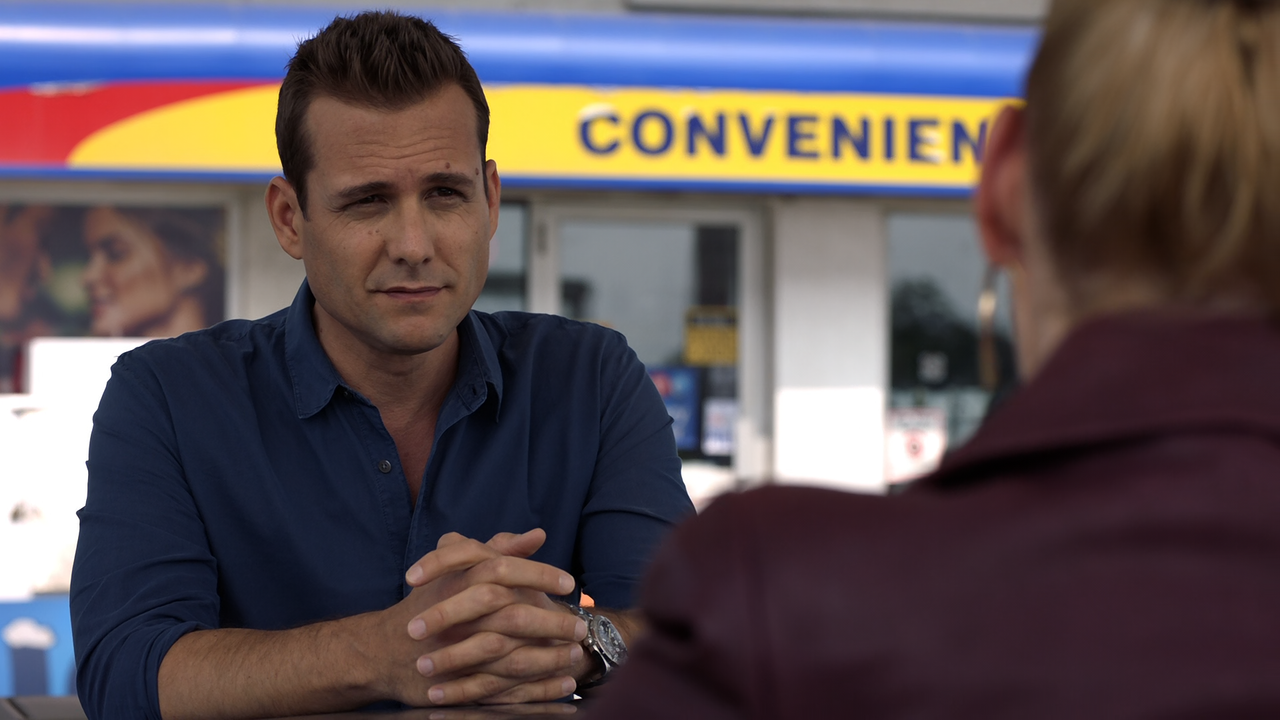 Suits.S09E07.Scenic.Route.1080p.10bit.BluRay.AAC5.1.HEVC-Vyndros.mkv_snapshot_21.34_[2020.05.01_01.0