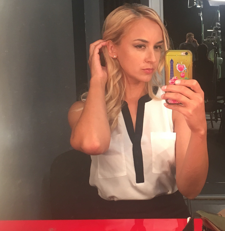 4E2DD097-B85B-4B6F-84F6-8D569DC198F8