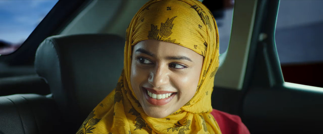 Gedelaraju Kakinada Taluka 2026 WebRip [Telugu] 480p 720p ESub Screenshot
