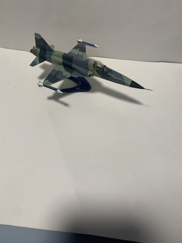 2-F1682-D5-902-D-46-C4-8870-02677-A4899-