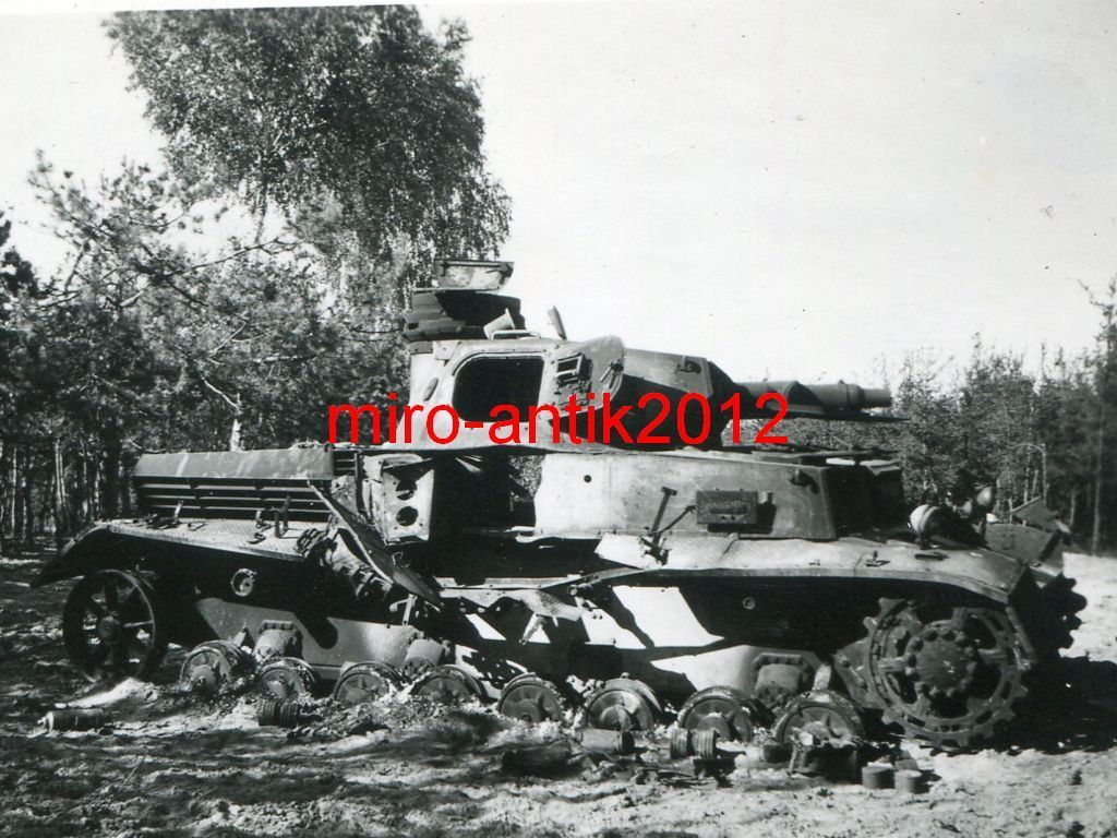 Panzerregiment 11, zerstörter Panzer IV, Laski (